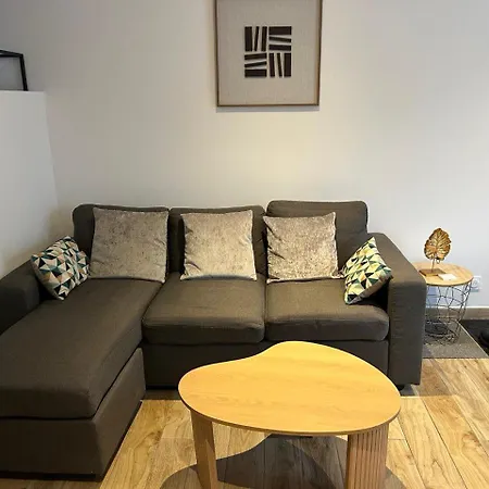 Le Prestige Yourhosthelper Apartman